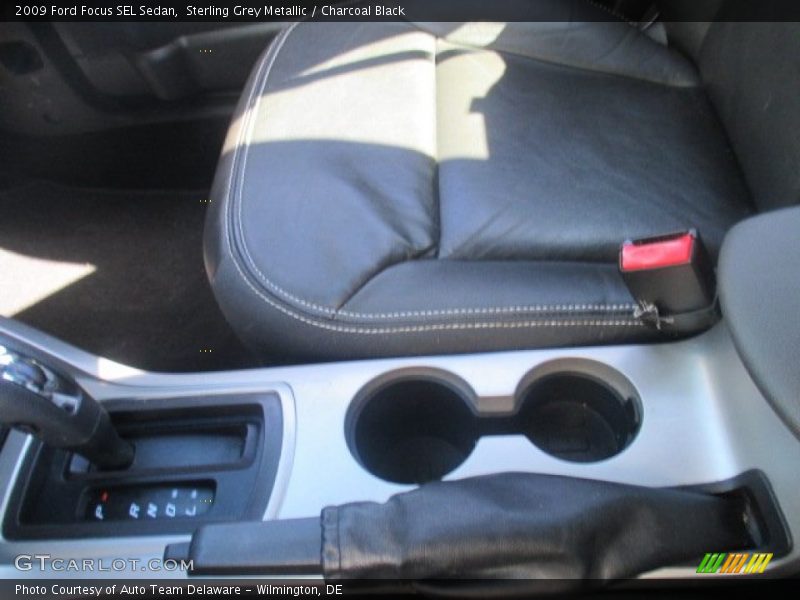 Sterling Grey Metallic / Charcoal Black 2009 Ford Focus SEL Sedan