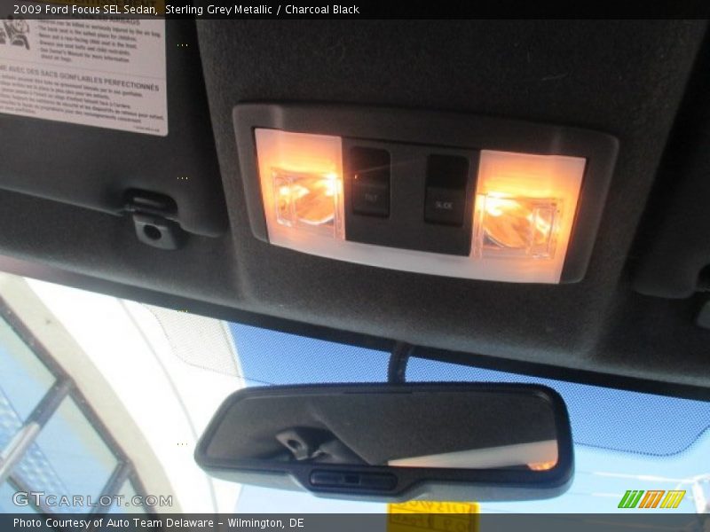 Sterling Grey Metallic / Charcoal Black 2009 Ford Focus SEL Sedan