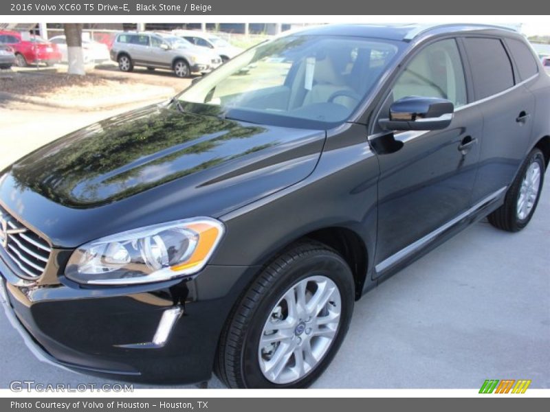 Black Stone / Beige 2016 Volvo XC60 T5 Drive-E