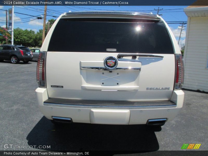 White Diamond Tricoat / Cashmere/Cocoa 2014 Cadillac Escalade Premium AWD