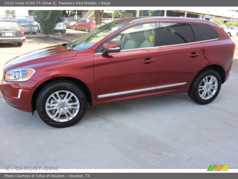 Flamenco Red Metallic / Beige 2016 Volvo XC60 T5 Drive-E