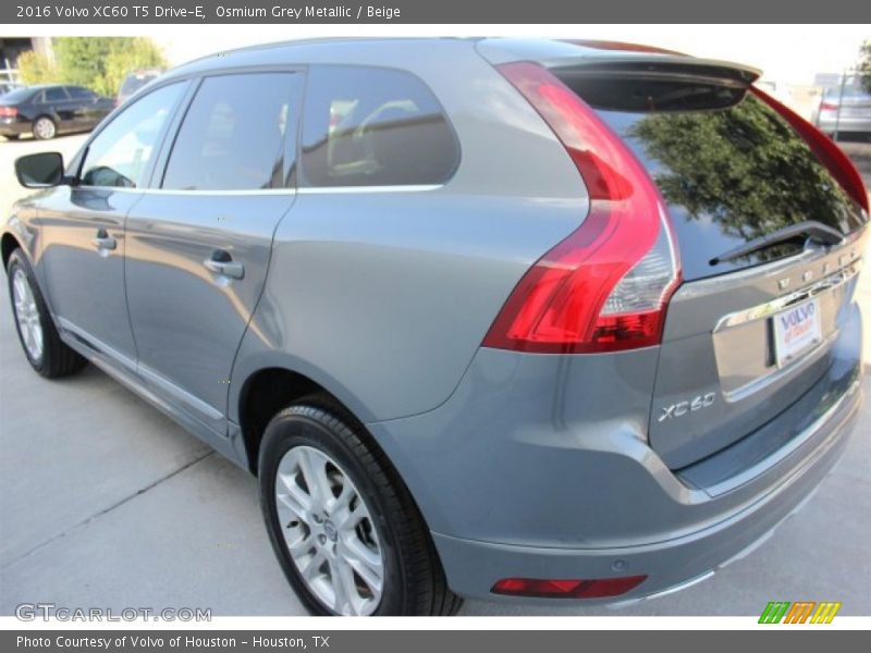 Osmium Grey Metallic / Beige 2016 Volvo XC60 T5 Drive-E