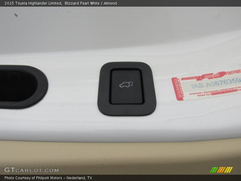 Blizzard Pearl White / Almond 2015 Toyota Highlander Limited