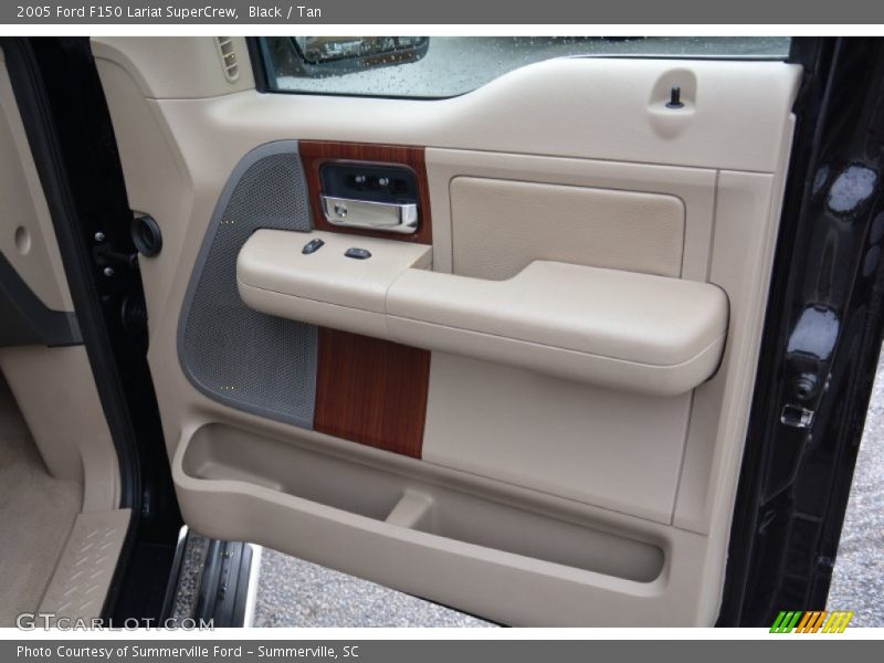 Black / Tan 2005 Ford F150 Lariat SuperCrew