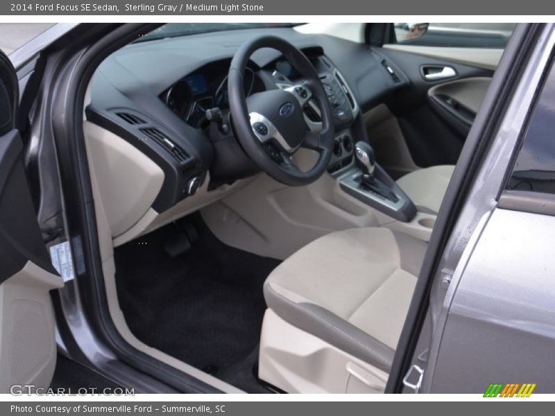 Sterling Gray / Medium Light Stone 2014 Ford Focus SE Sedan