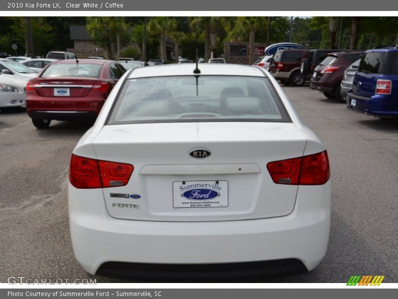 Clear White / Coffee 2010 Kia Forte LX