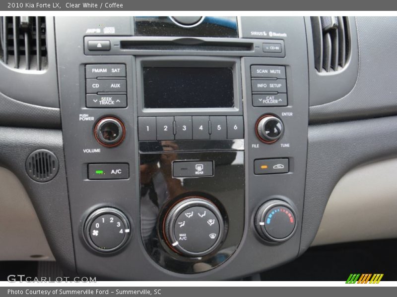 Clear White / Coffee 2010 Kia Forte LX