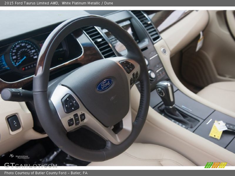 White Platinum Metallic / Dune 2015 Ford Taurus Limited AWD