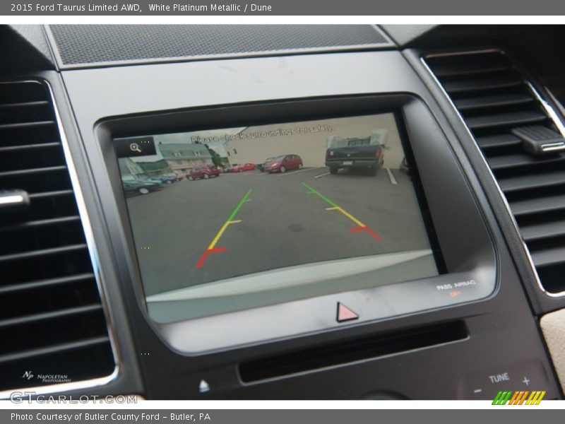 White Platinum Metallic / Dune 2015 Ford Taurus Limited AWD