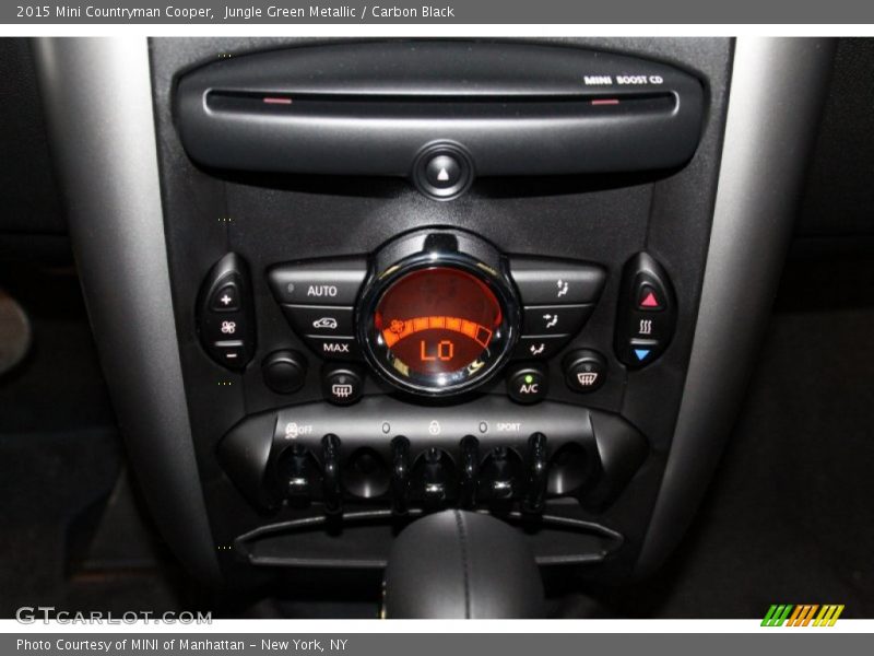 Jungle Green Metallic / Carbon Black 2015 Mini Countryman Cooper