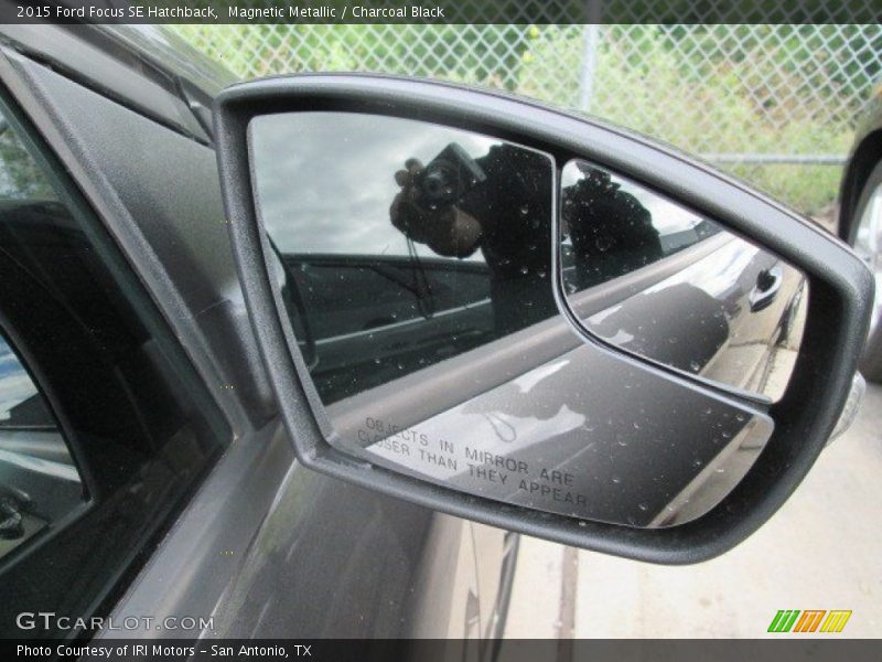 Magnetic Metallic / Charcoal Black 2015 Ford Focus SE Hatchback