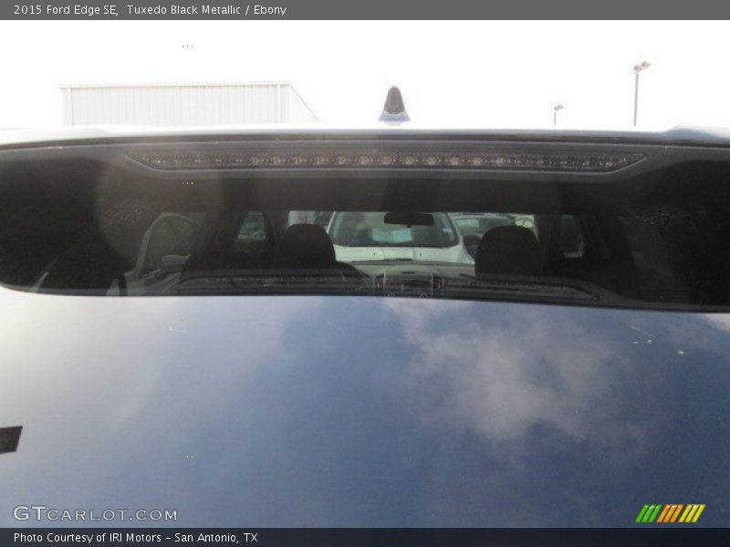 Tuxedo Black Metallic / Ebony 2015 Ford Edge SE