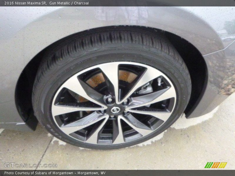 Gun Metallic / Charcoal 2016 Nissan Maxima SR
