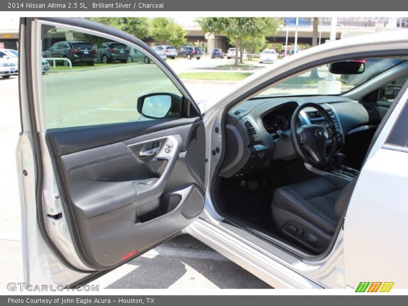Brilliant Silver / Charcoal 2014 Nissan Altima 2.5 SL