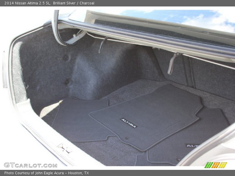 Brilliant Silver / Charcoal 2014 Nissan Altima 2.5 SL