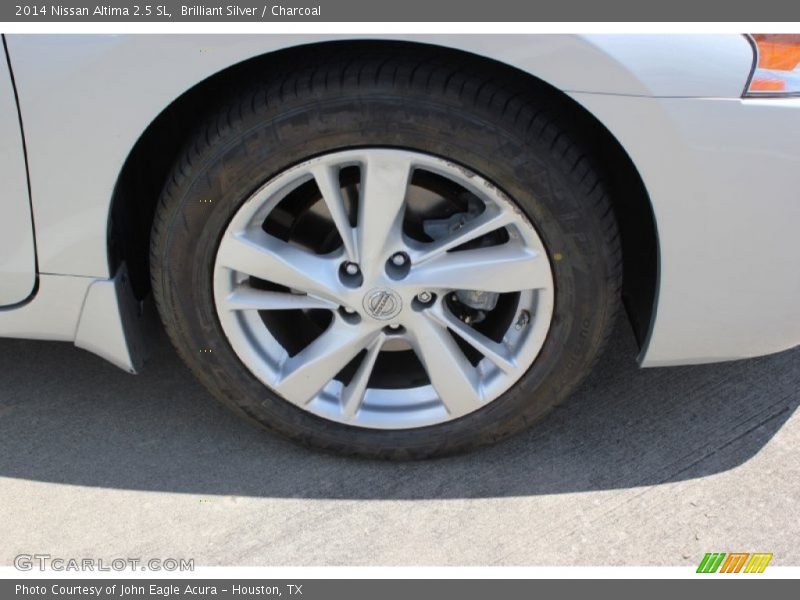 Brilliant Silver / Charcoal 2014 Nissan Altima 2.5 SL