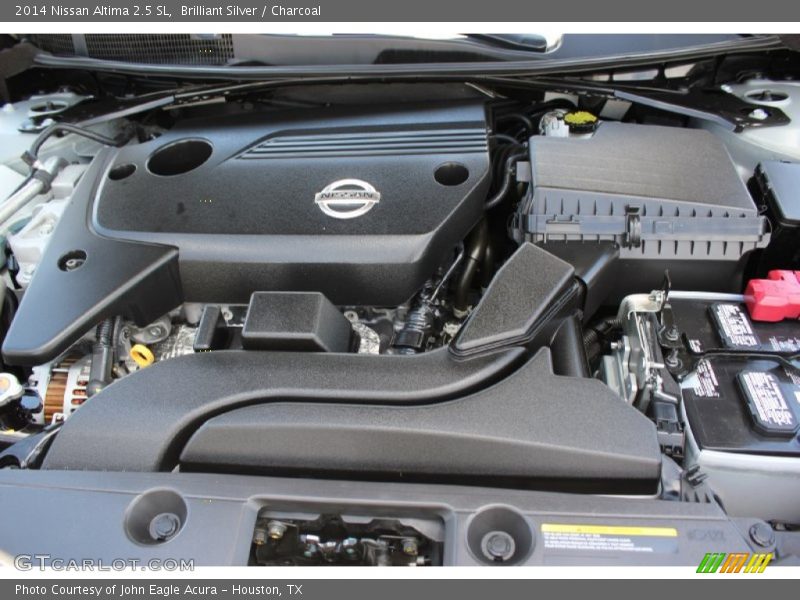 Brilliant Silver / Charcoal 2014 Nissan Altima 2.5 SL