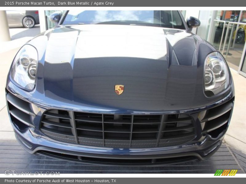 Dark Blue Metallic / Agate Grey 2015 Porsche Macan Turbo