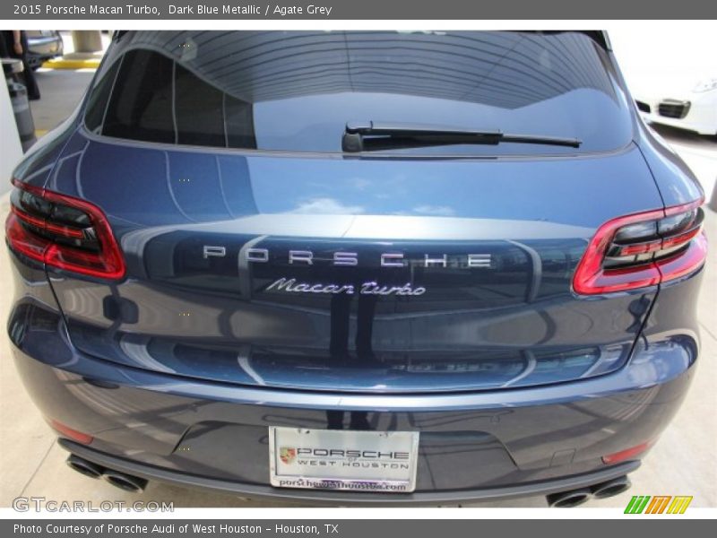Dark Blue Metallic / Agate Grey 2015 Porsche Macan Turbo