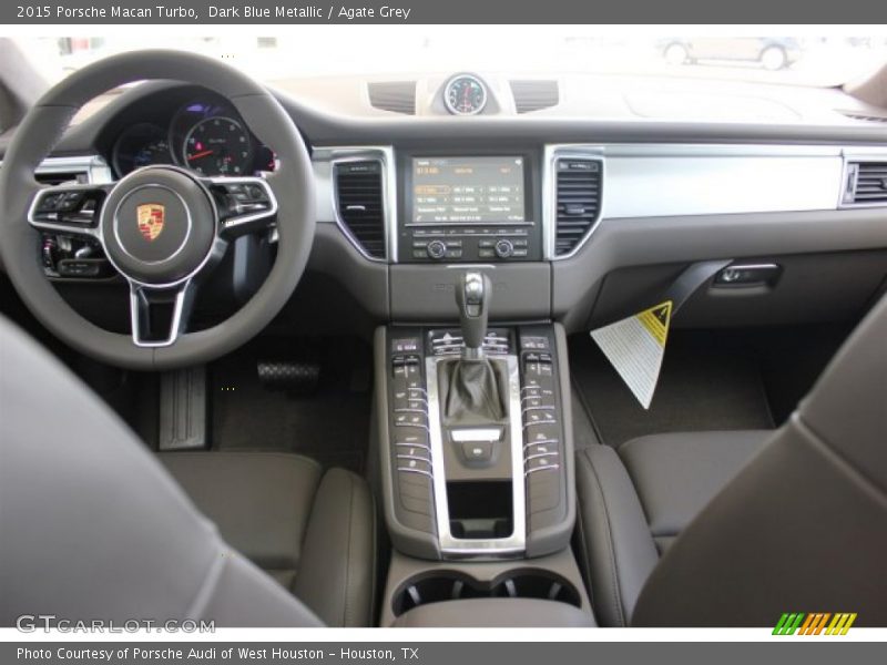 Dark Blue Metallic / Agate Grey 2015 Porsche Macan Turbo
