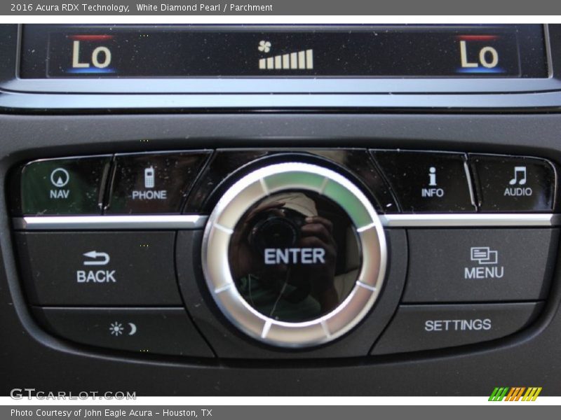 White Diamond Pearl / Parchment 2016 Acura RDX Technology