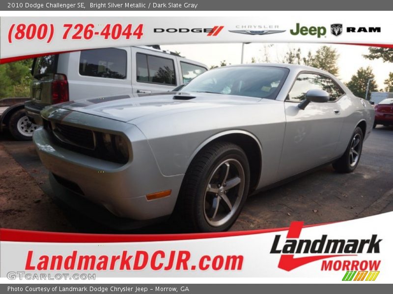 Bright Silver Metallic / Dark Slate Gray 2010 Dodge Challenger SE