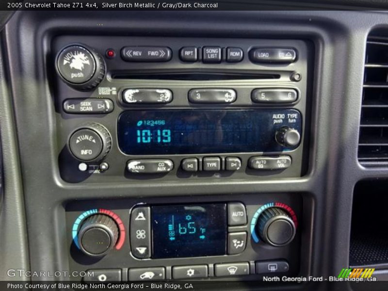Silver Birch Metallic / Gray/Dark Charcoal 2005 Chevrolet Tahoe Z71 4x4