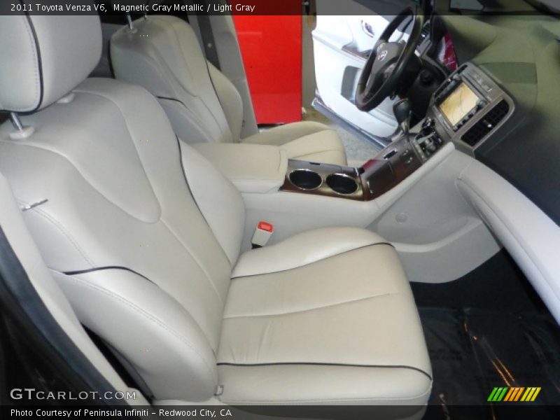 Magnetic Gray Metallic / Light Gray 2011 Toyota Venza V6