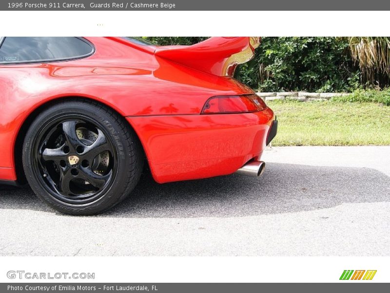 Guards Red / Cashmere Beige 1996 Porsche 911 Carrera