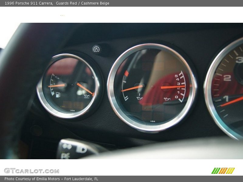 Guards Red / Cashmere Beige 1996 Porsche 911 Carrera