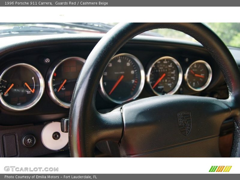 Guards Red / Cashmere Beige 1996 Porsche 911 Carrera