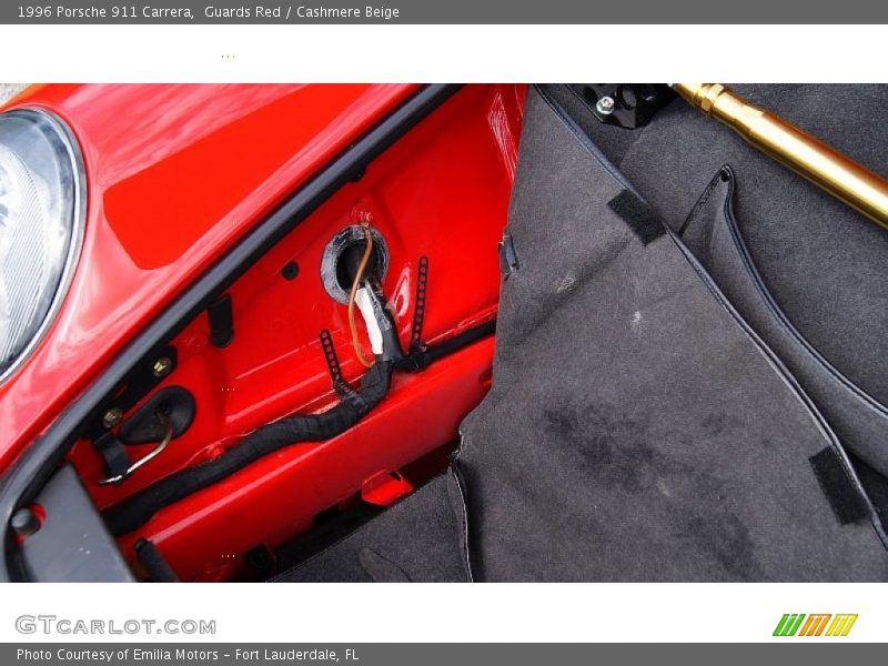 Guards Red / Cashmere Beige 1996 Porsche 911 Carrera