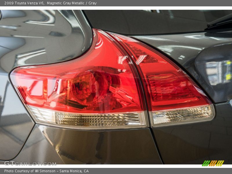 Magnetic Gray Metallic / Gray 2009 Toyota Venza V6