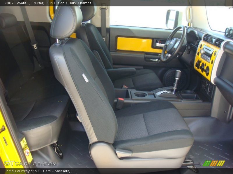 Sun Fusion / Dark Charcoal 2007 Toyota FJ Cruiser