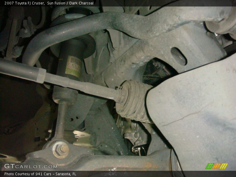 Undercarriage of 2007 FJ Cruiser 