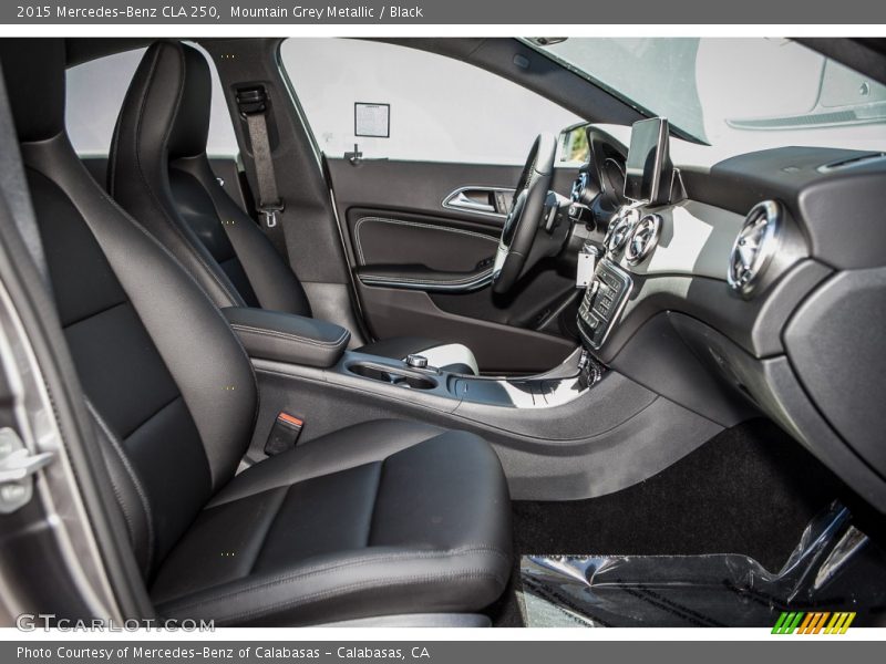 Mountain Grey Metallic / Black 2015 Mercedes-Benz CLA 250