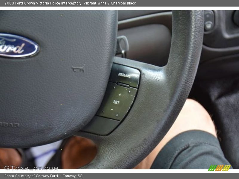 Vibrant White / Charcoal Black 2008 Ford Crown Victoria Police Interceptor