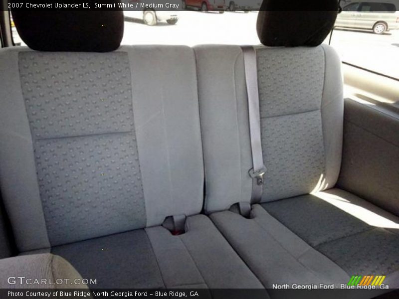 Summit White / Medium Gray 2007 Chevrolet Uplander LS