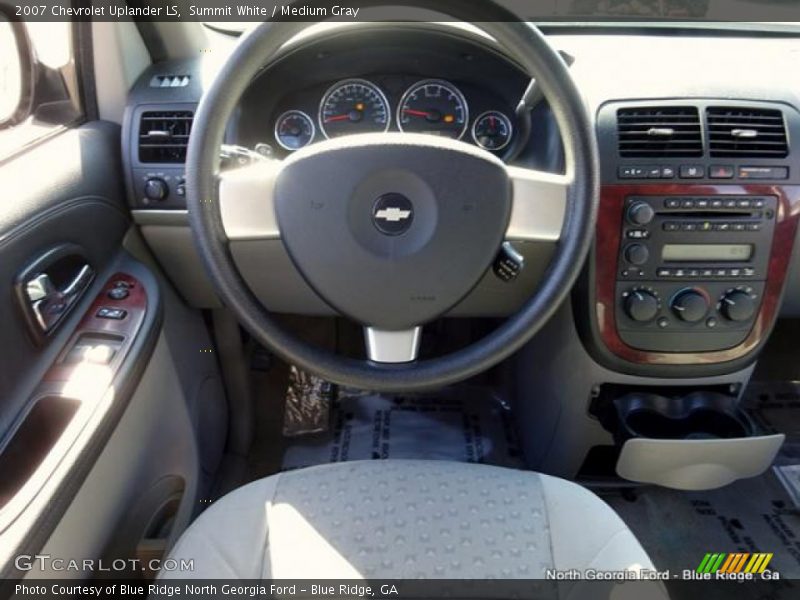 Summit White / Medium Gray 2007 Chevrolet Uplander LS
