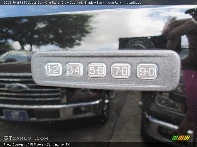 Shadow Black / King Ranch Mesa/Black 2016 Ford F250 Super Duty King Ranch Crew Cab 4x4