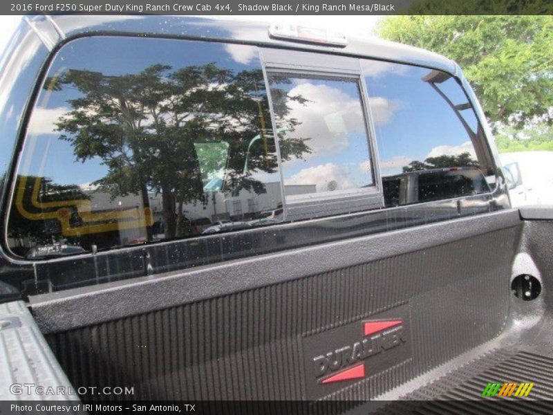 Shadow Black / King Ranch Mesa/Black 2016 Ford F250 Super Duty King Ranch Crew Cab 4x4