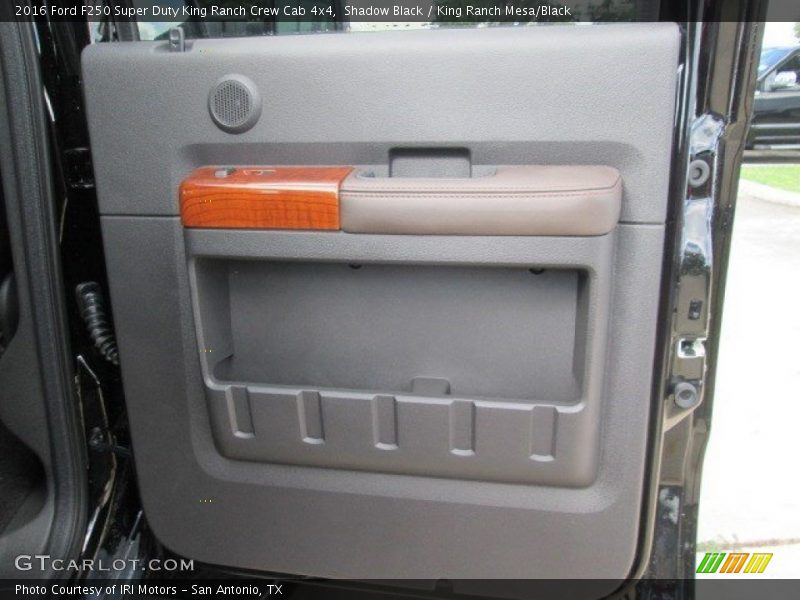Shadow Black / King Ranch Mesa/Black 2016 Ford F250 Super Duty King Ranch Crew Cab 4x4