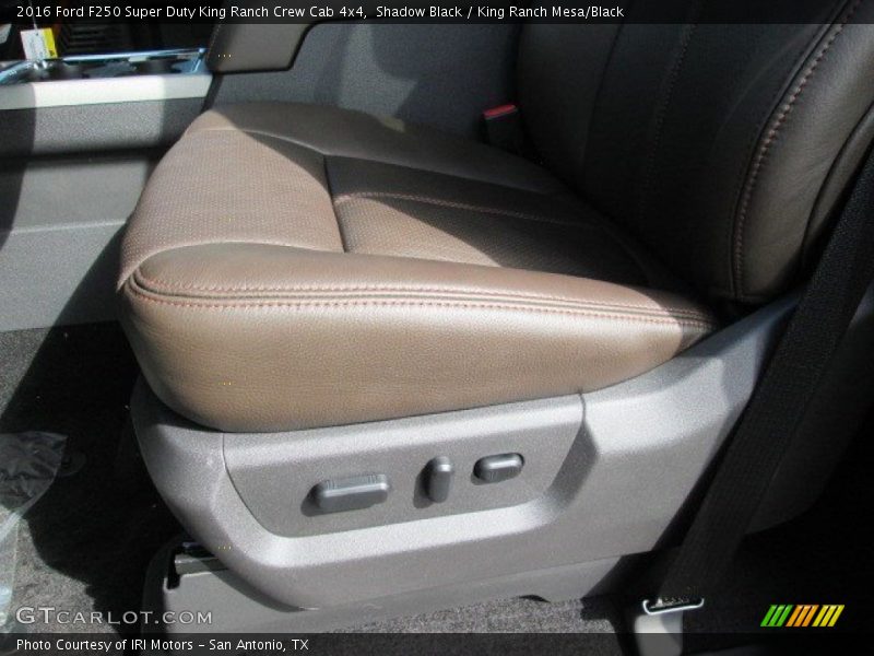 Shadow Black / King Ranch Mesa/Black 2016 Ford F250 Super Duty King Ranch Crew Cab 4x4