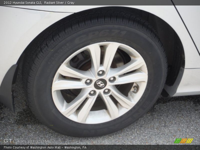 Radiant Silver / Gray 2012 Hyundai Sonata GLS