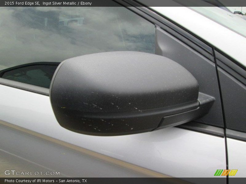 Ingot Silver Metallic / Ebony 2015 Ford Edge SE