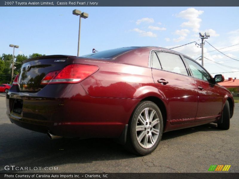 Cassis Red Pearl / Ivory 2007 Toyota Avalon Limited