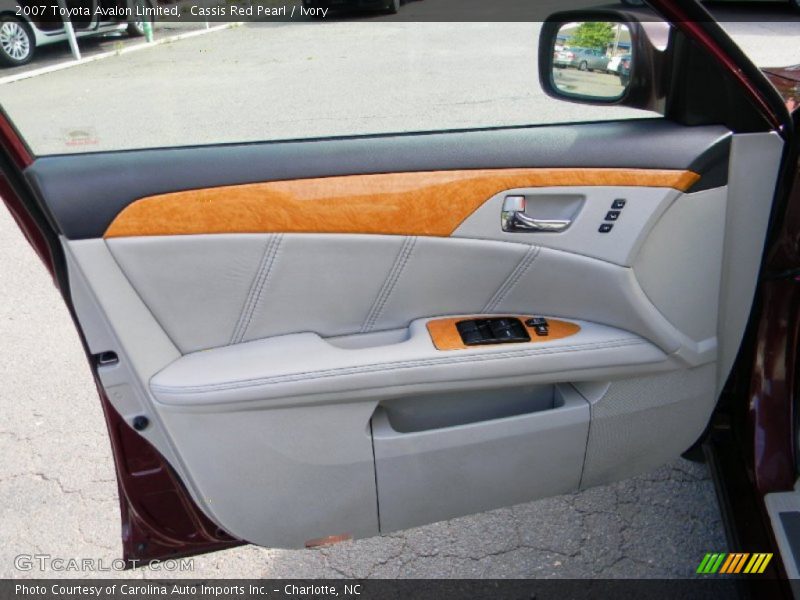 Cassis Red Pearl / Ivory 2007 Toyota Avalon Limited