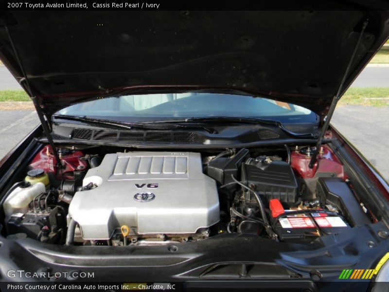 Cassis Red Pearl / Ivory 2007 Toyota Avalon Limited
