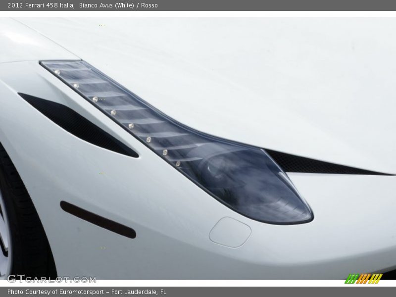 Bianco Avus (White) / Rosso 2012 Ferrari 458 Italia