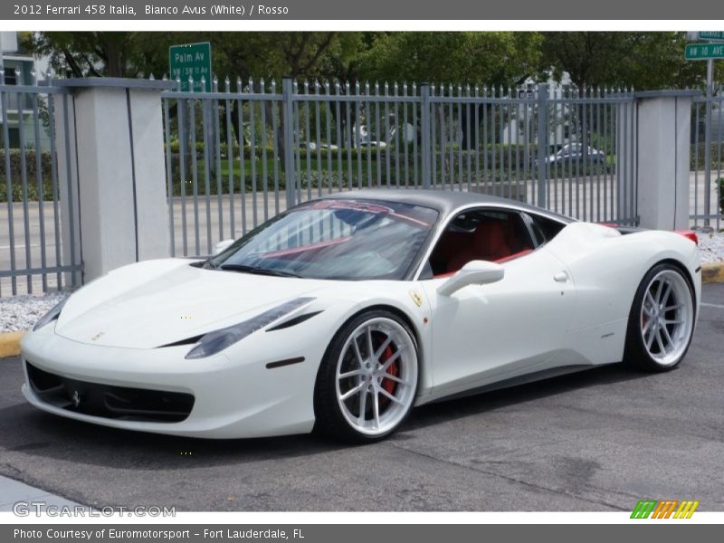 Bianco Avus (White) / Rosso 2012 Ferrari 458 Italia